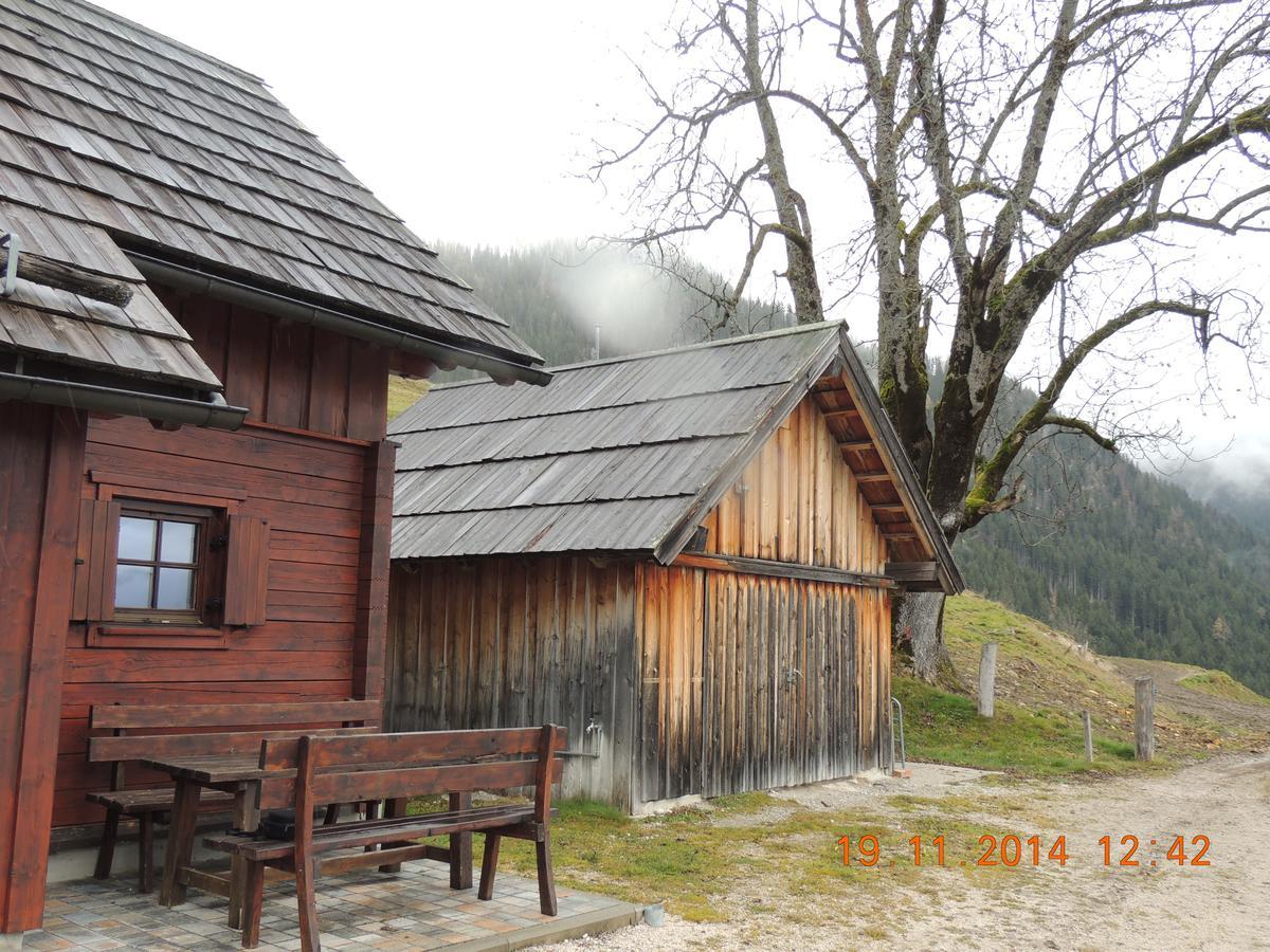 Egghartguthuette Villa Tauplitz Buitenkant foto